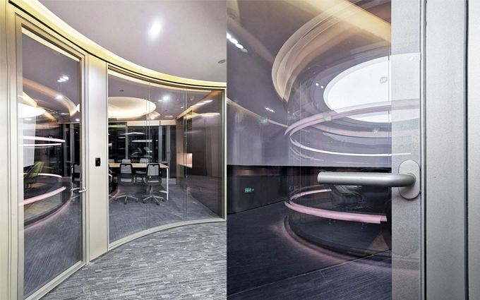 Aktueller Firmenfall über Curved panoramic glass partition system project