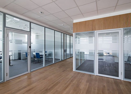 Verborgener Rahmen 108 mm Doppelglas Weißrahmen klares Glas Glasfrosted Trennwand Profil